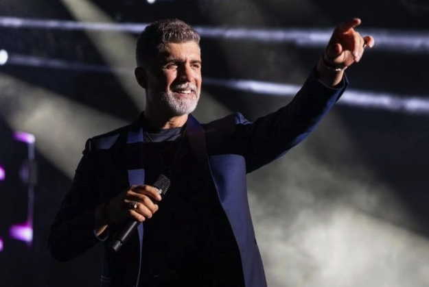 Özcan Deniz veda konuşmasıyla herkesi meraklandırmıştı! Gizemli konuşmasıyla herkesin içine kurt düşürdü - Resim: 3