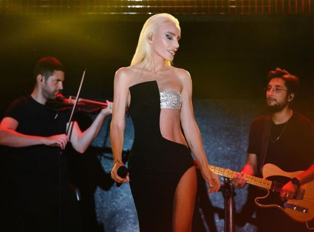 Yurt dışı yasağı kaldırılan şarkıcı Gülşen öyle bir karar aldı ki! Olay çıkacak... - Resim: 4