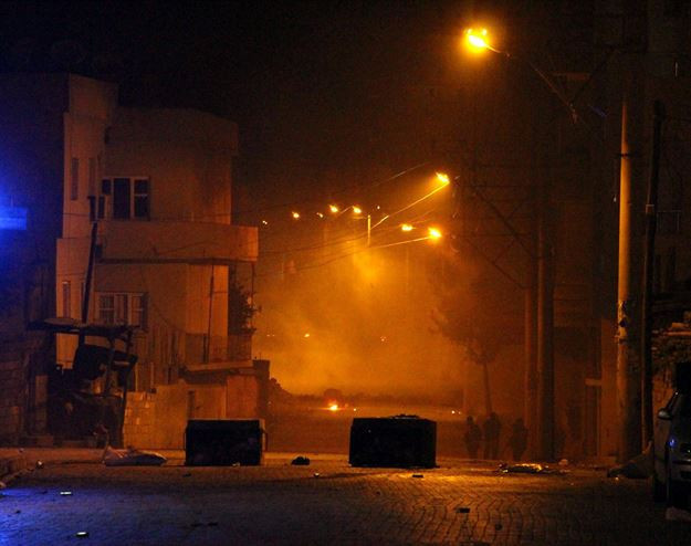 Nusaybin'de meşaleli gergin gece - Resim: 3
