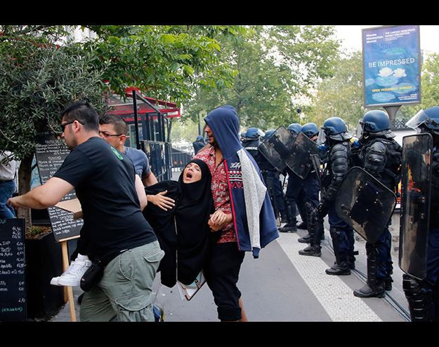 Paris'te İsrail protestosu sokakları karıştırdı - Resim: 4
