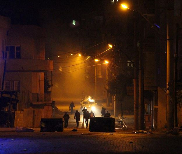 Nusaybin'de meşaleli gergin gece - Resim: 4