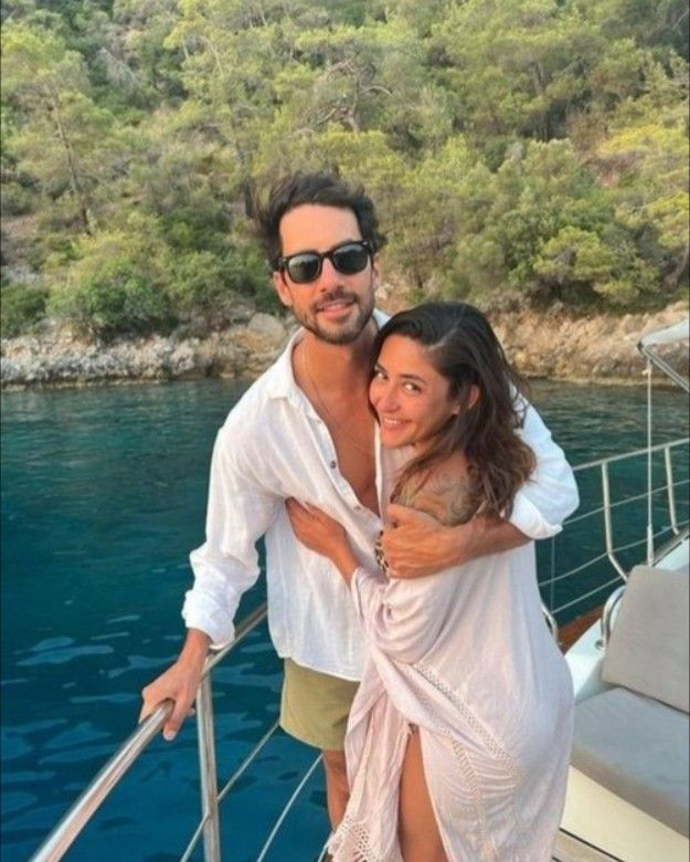 Melek Mosso tatilde aşka geldi! Paylaştığı pozlar ve dövmeleri sosyal medyayı salladı - Resim: 3