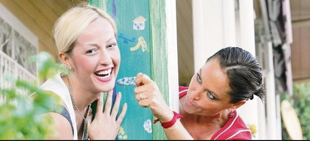 Helin Avşar: Ablamın elbisesini giyip döner bıçağıyla dans etti! - Resim: 4