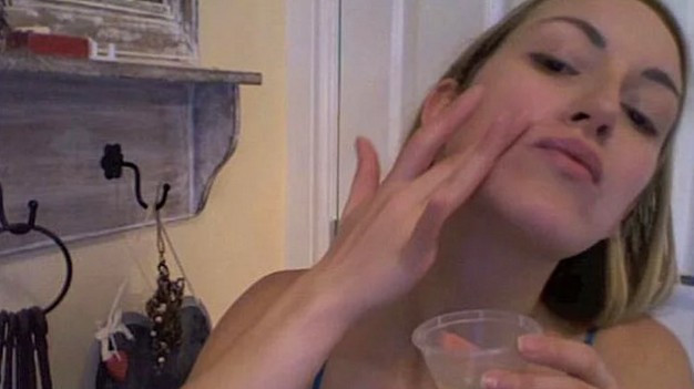 Yüzünü her gün spermle yıkıyor! Sebebine bakın - Resim: 4