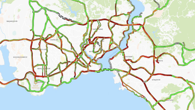 İstanbul'da trafik yoğunluğu yüzde 90'ı geçti - Resim: 0