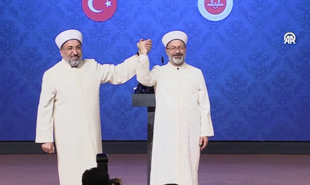 Diyanet İşleri Başkanı Safi Arpaguş, görevini Ali Erbaş'tan devraldı - Resim: 6