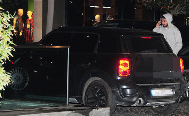 Yakıştı mı sana Ozan! Aracı durdurdu para istedi - Resim: 2