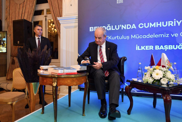 Ergenekon davası düşmüştü! İlker Başbuğ Ak Parti'li belediyeye misafir oldu - Resim: 0