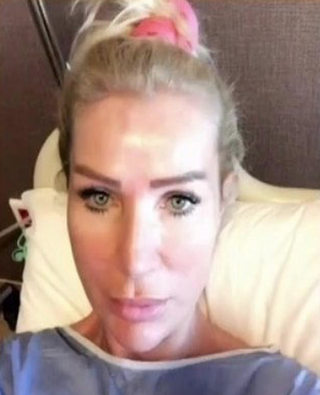 Kim der ki 55 yaşında! Seda Sayan'dan bikinili poz - Resim: 2