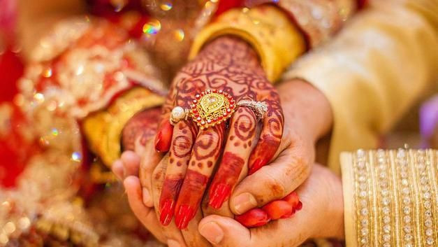 Düğünde gelin öldü! Yan odada cenaze varken damat baldızıyla... - Resim: 4