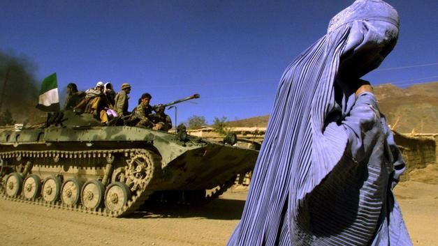 Korkunç iddia! 'Bizi Taliban götürmesin, bu ölüm daha şereflidir' diye intihar ediyorlar - Resim: 3