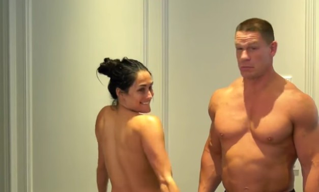 Abone sayısı 500 bin olursa dedi... Çırılçıplak video çekti! - Resim: 4