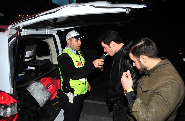 ‘Mehmetçik Kutlu Zafer’ dizisinden ayrılan oyuncular ölümden döndü - Resim: 2