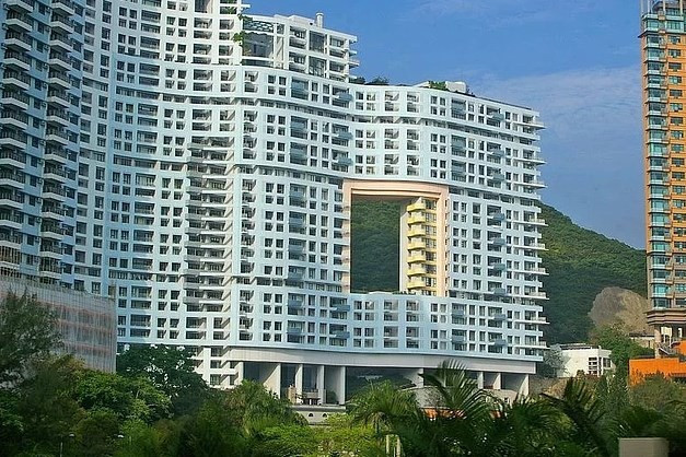 Çin'deki dev binalarda neden delik var? - Resim: 4