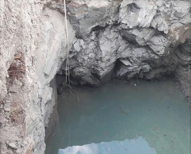 Kuyuya düşen tilki böyle kurtarıldı - Resim: 1