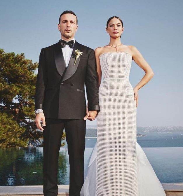 Demet Özdemir, Oğuzhan Koç'u evli bir yönetmenle mi aldattı? Magazin kulisleri çalkalanıyor - Resim: 4