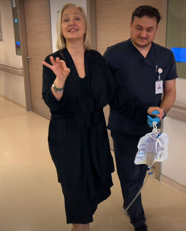 Acil ameliyata alınan Berna Laçin'in sağlık durumu belli oldu - Resim: 0