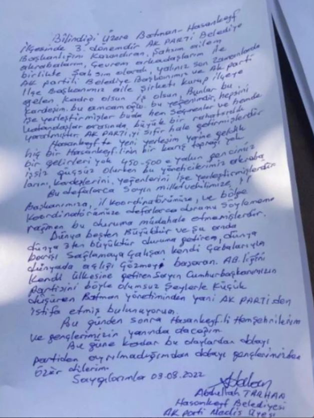 Hasankeyf Belediyesi Başkanvekili Abdullah Tarhan 'AK Parti'yi sıfırladılar' diyerek istifa etti - Resim: 0