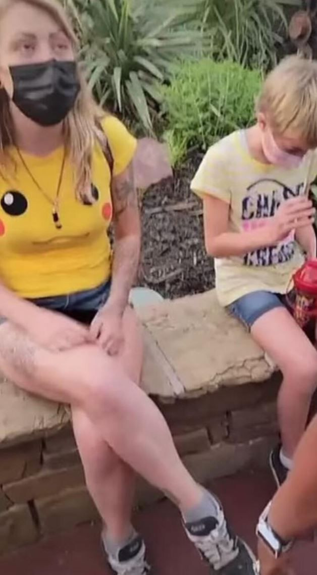 Kızıyla gittiği parkta genç kadın hayatının şokunu yaşadı: Beni takip edip... - Resim: 4