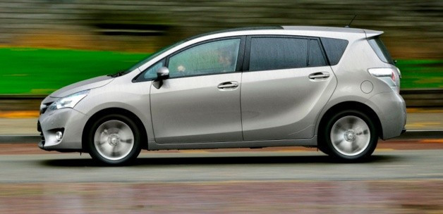 Toyota Verso 1.6 benzinli 100 km'de yalnızca 8 litre - Resim: 2