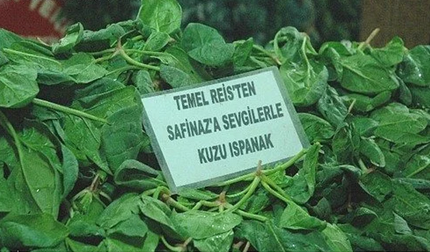 Bu pazar tezgahı yazıları çok konuşulacak!  - Resim: 2