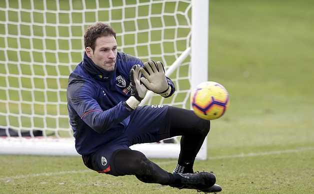 Volkan Demirel'in yerine Premier Lig'den kaleci geliyor - Resim: 2