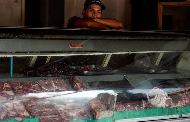 Venezuela'da bir hamburger 170 dolar! - Resim: 2