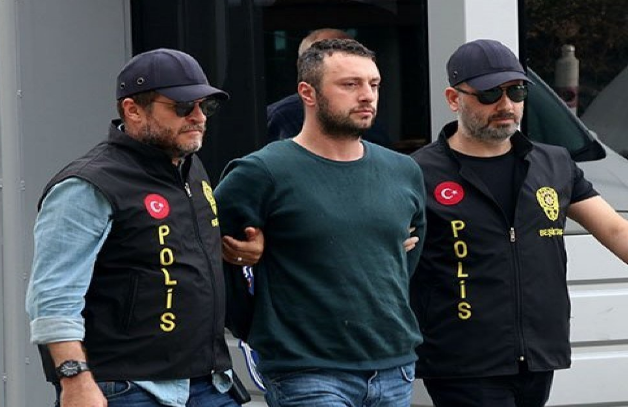 Beşiktaş'ta durağa dalan şoförün cezası belli oldu - Resim: 0