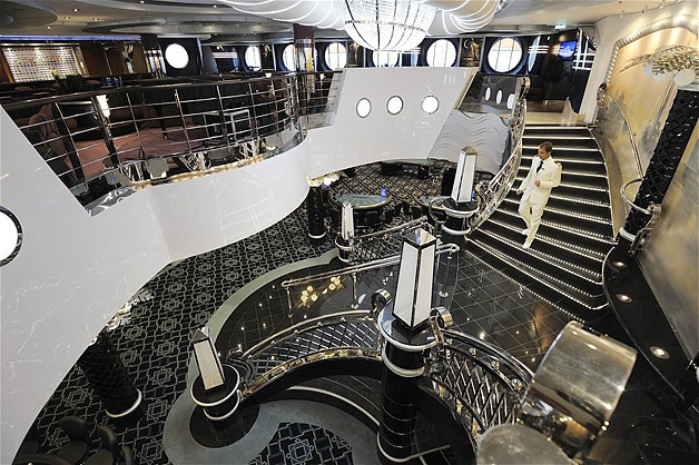 Dünyanın en büyük yolcu gemileri - Resim: 4