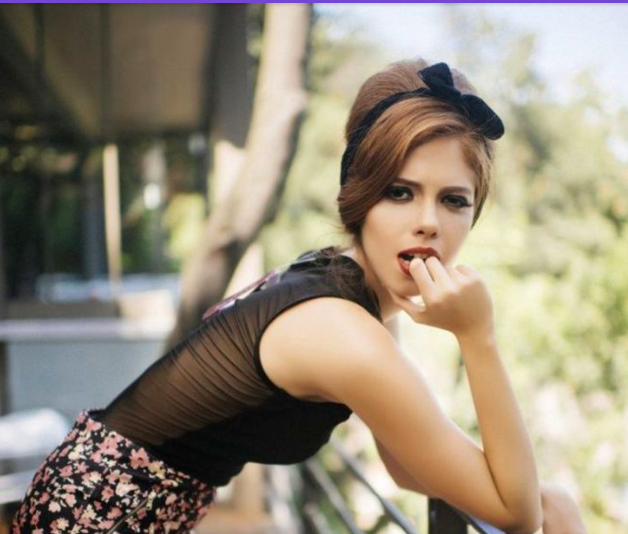 2 erkekle yatağa girmek istemedi diye... Bakın hangi oyuncu? - Resim: 1