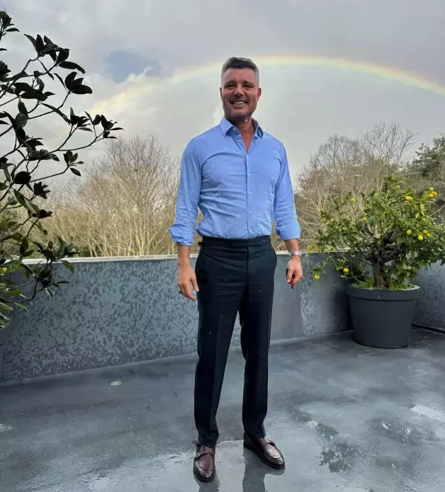 Sadettin Saran'ın, kendinden 31 yaş küçük o oyuncuyla samimi pozları ortaya çıktı! - Resim: 1