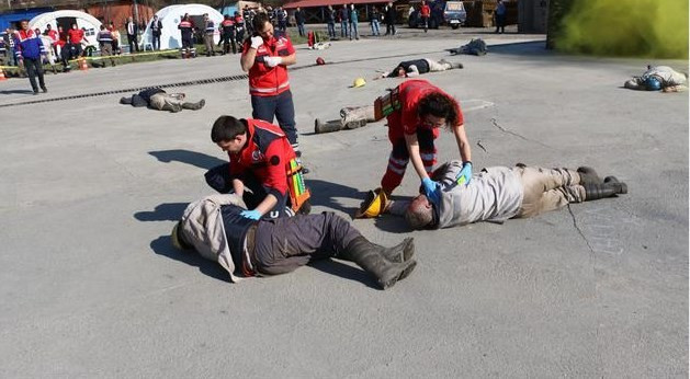 660 kişi ile gerçeği aratmayan tatbikat - Resim: 3