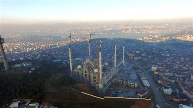 Çamlıca Cami son hali havadan böyle görüntülendi - Resim: 1
