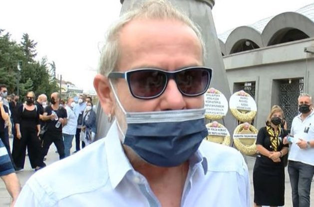 Yonca Evcimik'in annesi vefat etti: Bir yıl daha yaşasa 100 yaşına girecekti - Resim: 3