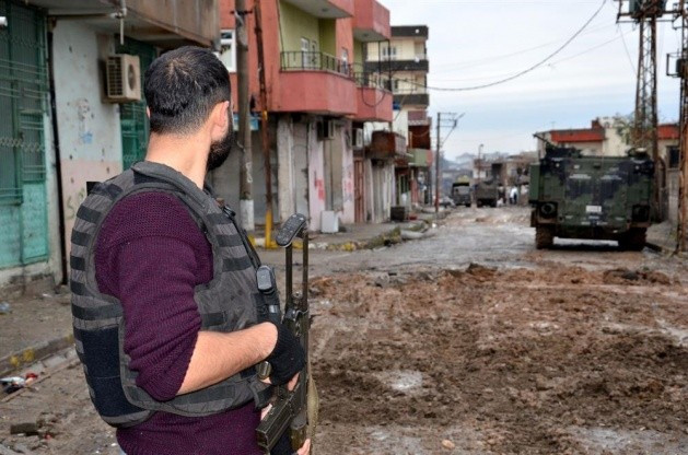 Özel harekattan vatandaşlara gıda yardımı - Resim: 4