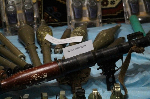 İhbar sistemi işe yaradı cephanelik ortaya çıktı - Resim: 3