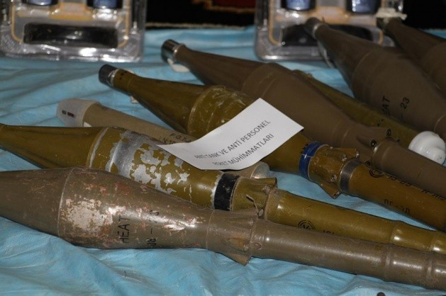 İhbar sistemi işe yaradı cephanelik ortaya çıktı - Resim: 4