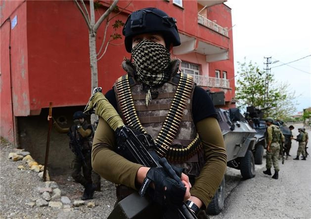 20 ton patlayıcı imha edildi! - Resim: 3