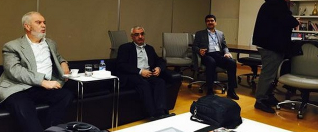 Zaman yazarları ellerinde valizle operasyon bekledi! - Resim: 2