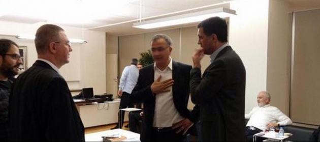 Zaman yazarları ellerinde valizle operasyon bekledi! - Resim: 4