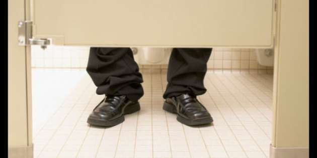 Ofis tuvaletinde neler oluyor neler... - Resim: 3