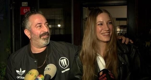 Serenay Sarıkaya'dan olay Cem Yılmaz hamlesi! Son pozu ortalığı yıkmıştı - Resim: 2