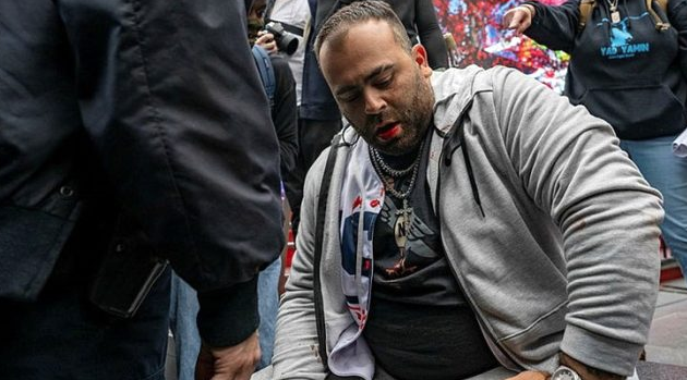 ABD'de seçime günler kala tansiyon yükseldi! Trump destekçileriyle karşıtları arasında kavga çıktı - Resim: 1