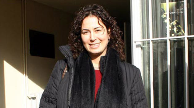 Yurtdışındaki kaçak ünlüler! - Resim: 3