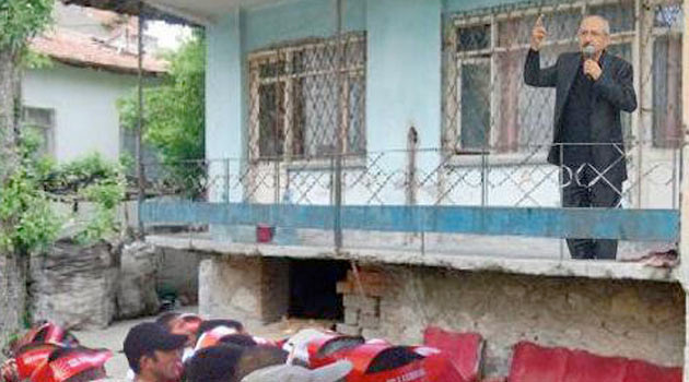 Bu da Gandi'nin balkon konuşması - Resim: 1