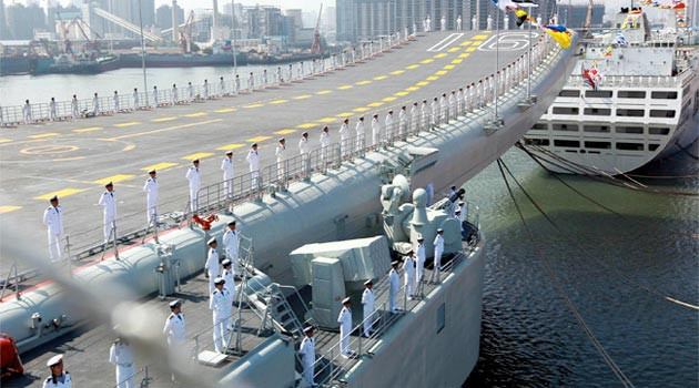 Çin'in ilk uçak gemisi - Resim: 1