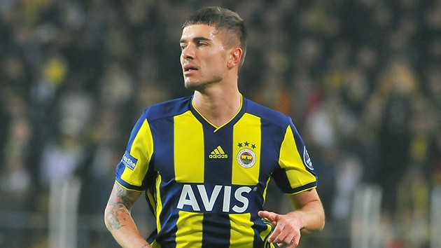 Abdullah Avcı'yla söz kesen Fenerli: Beşiktaş'a gideceğim - Resim: 0