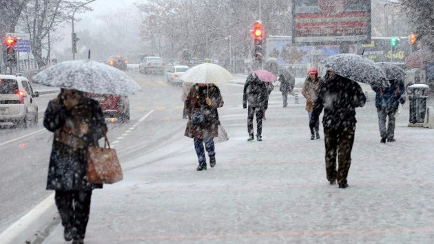 Kar yağdı okullar tatil oldu! - Resim: 4