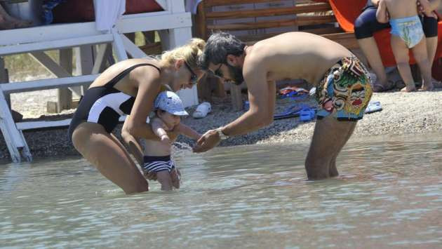 Ece Erken ve Serkan Uçar birlikte tatilde! - Resim: 4