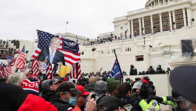 ABD Temsilciler Meclisi Başkanı Pelosi'den Trump çıkışı: Görevden alınmazsa azil sürecine başlıyoruz - Resim: 0